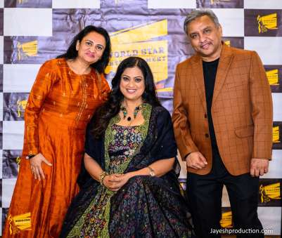 Richa Sharma Live In Concert