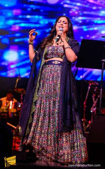 Richa Sharma Live In Concert