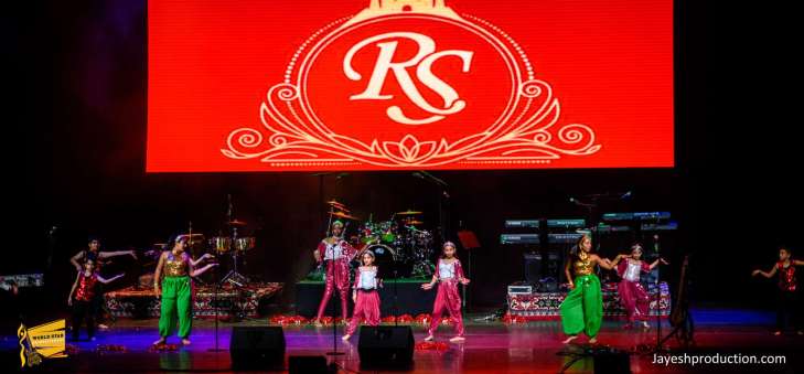 Richa Sharma Live In Concert