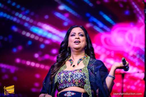 Richa Sharma Live In Concert