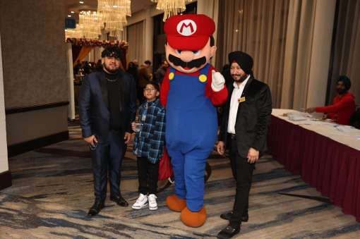 New Year Eve with Ameesha Patel-Live Performance 23-24