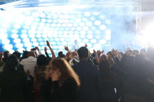 New Year Eve with Ameesha Patel-Live Performance 23-24