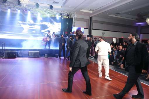 New Year Eve with Ameesha Patel-Live Performance 23-24