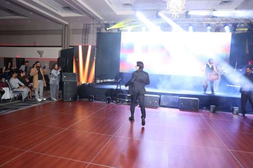 New Year Eve with Ameesha Patel-Live Performance 23-24