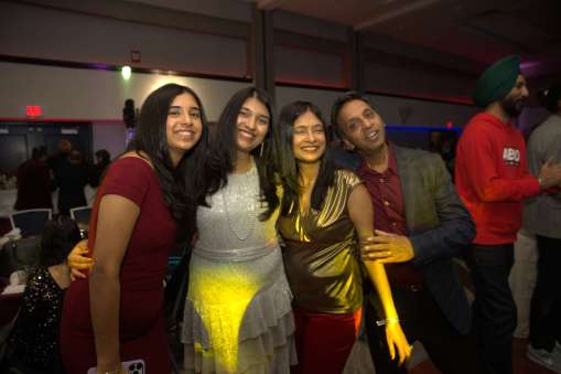 New Year Eve with Ameesha Patel-Live Performance 23-24