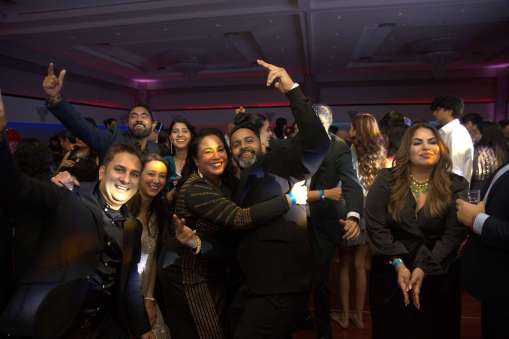 New Year Eve with Ameesha Patel-Live Performance 23-24