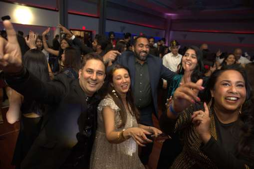 New Year Eve with Ameesha Patel-Live Performance 23-24