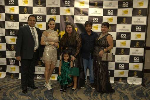 New Year Eve with Ameesha Patel-Live Performance 23-24